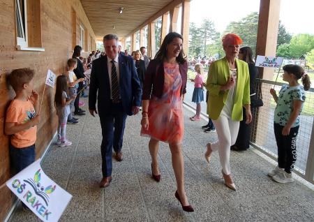 PRIREDITEV OB 140 LET ŠOLSTVA NA RAKEKU 08 FOTO LJUBO VUKELIČ